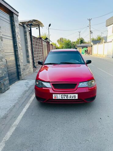купить трактор юмз бу: Daewoo Nexia: 2011 г., 1.5 л, Механика, Бензин, Седан