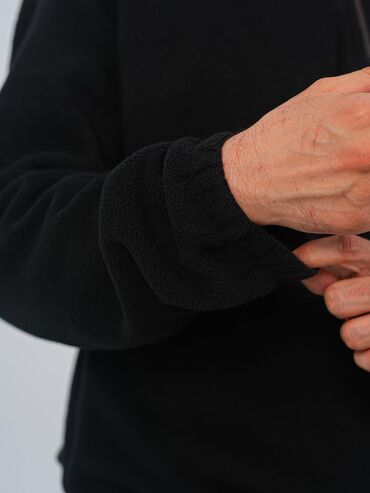 Спортивные костюмы: Мужской спортивный костюм, однотонный черный. + - Комплект: свитшот — 5