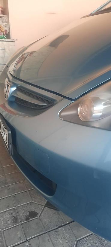 Honda: Honda Fit: 2005 г., Вариатор, Бензин, Хэтчбэк — 2