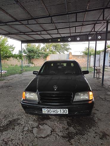 mercedes 210 ehtiyyat hissəsi: Mercedes-Benz 220: 2.2 l | 1995 il Sedan — 1
