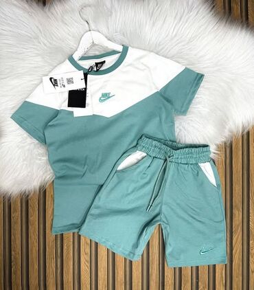 hm decije jakne: Nike, Set: T-shirt, Shorts, 164-170