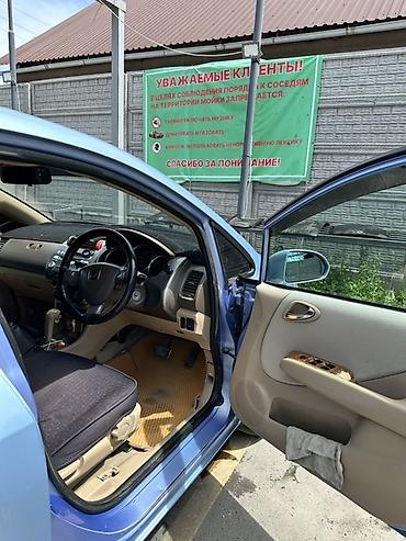 Honda: Honda Fit: 2003 г., 1.5 л, Вариатор, Бензин — 9