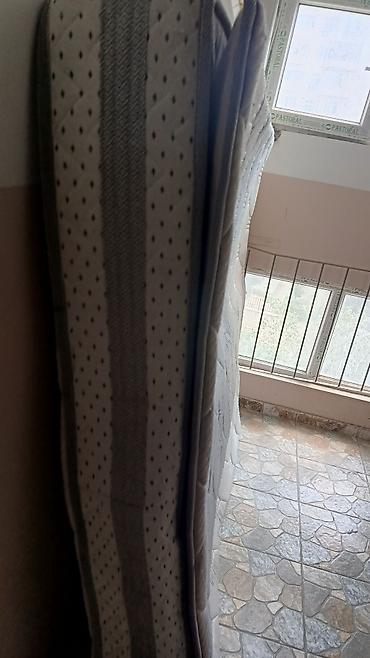 matras üstü döşək: Ortopedik döşək - Ölçü: təxmini ikinəyarlı (şəkillərə əsasən standart — 2