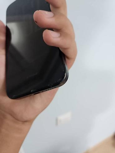 iphone d: IPhone 15 Pro, Б/у, 256 ГБ, Black Titanium, Чехол, 88 % — 6