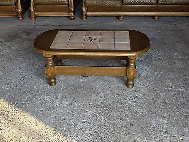 Stilski klub stolovi: Drveni klub sto sa keramičkim pločicama - Materijal: masivno drvo — 5