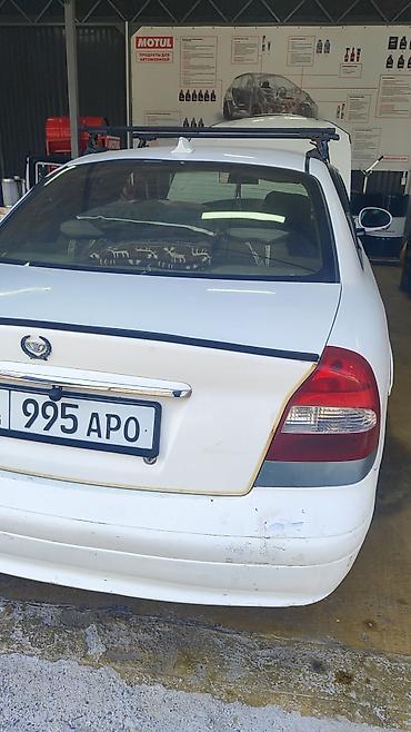Daewoo: Daewoo Nubira: 2000 г., 1.6 л, Автомат, Бензин, Седан — 3