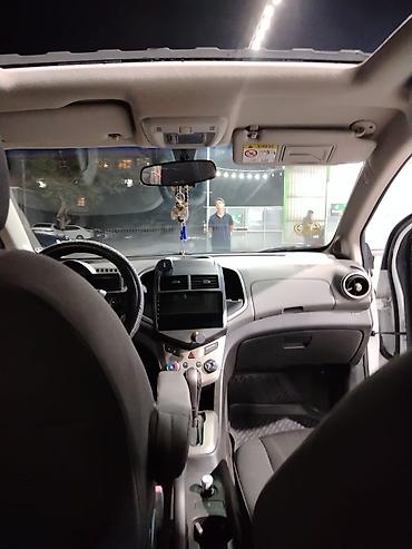 chevralet aveo: Chevrolet Aveo Sedan – ağ rəng Heç bir problemi yoxdu.Abs, lyuk, park — 8