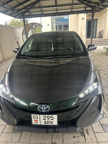 Унаа сатуу: Toyota Prius: 2019 г., 1.8 л, Вариатор, Гибрид, Хетчбек — 9