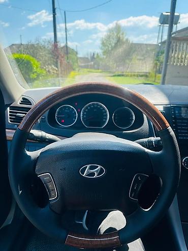 Hyundai: Cok tecili satilir 
Qiymet son qiymettir — 3