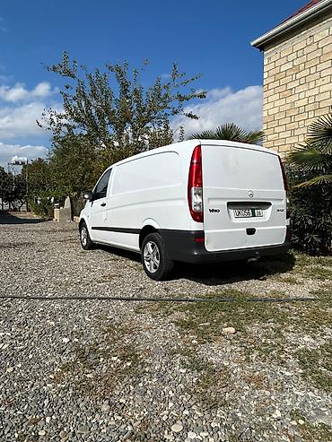volkswagen tiguan 2 mano: Mercedes-Benz Vito: 2.1 l | 2009 il Van body type — 8