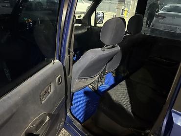 мустанг авто: Daihatsu Move: 2000 г., 1 л, Бензин, Хэтчбэк — 6