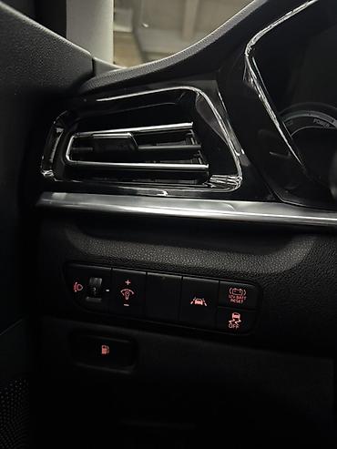 Kia: Kia Niro: 2020 г., 1.6 л, Автомат, Гибрид, Кроссовер — 16