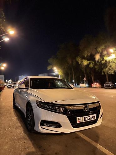 small car: Honda Accord: 2018 г., 1.5 л, Вариатор, Бензин, Седан — 2