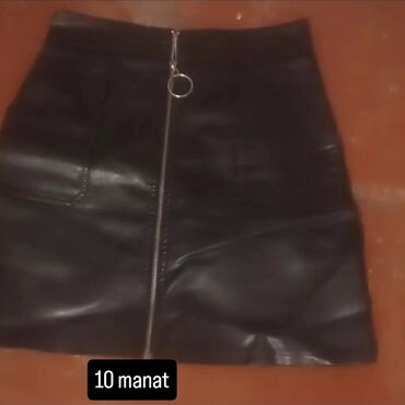 Dəstlər: Ətəklər hər biri 10 manat