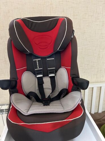 Avtokroslo 70azn.Mothercare dəndir.Ünvan Yasamal mimi