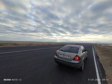 гольф 2 8: Ford Mondeo: 2002 г., 2.5 л, Механика, Бензин, Хэтчбэк