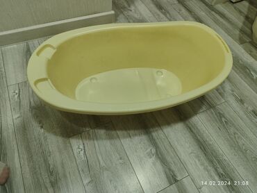 детский желтый купальник: Детская ванночка для купания. Цена окончательная