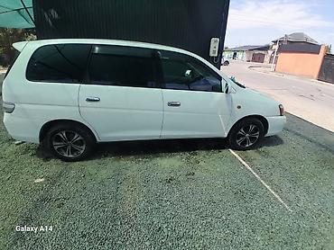 chek it: Toyota Gaia: 2002 г., 1.9 л, Бензин — 5
