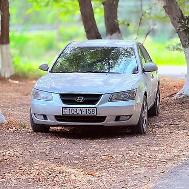 elantra led stop: Hyundai Sonata: 2 l | 2006 il Sedan — 4