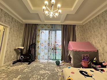 Продажа коттеджей и домов: СРОЧНО ПРОДАЕТСЯ.Просторный 2-этажный частный дом. Имеются пристройки — 14