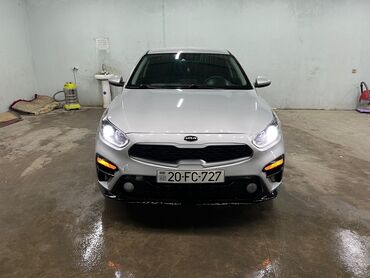 kia kredit: Kia Forte: 2 l | 2021 il Sedan