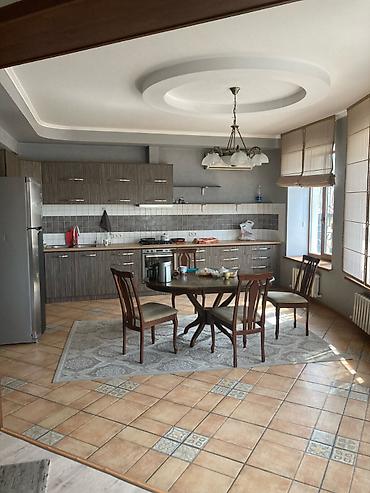 сдаю политех: 200 м², 4 комнаты, Политех — 3