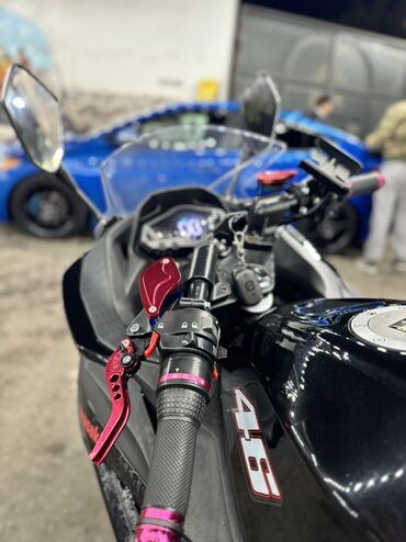 Motosikletlər: Kawasaki - Ninja 600, 600 sm3 — 8