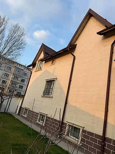 Продажа коттеджей и домов: Продается дом 3 уровня мкр УЧКУН г. Бишкек Свердловский район — 9