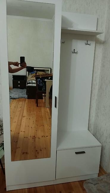 Б/у, 1 дверь, С зеркалом, Белый, Распашной, Прямой шкаф at lalafo.az Б/у, 1 дверь, С зеркалом, Белый, Распашной, Прямой шкаф