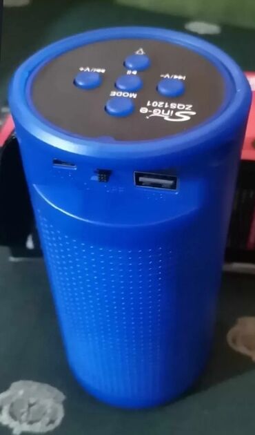 Zvučnici i stereo sistemi: Mini bluetooth zvucnik 5w novo akcija cene nisu fiksne, odredite ih — 10