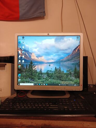 Мониторы: HP Monitor 19 dioqanal fırlanan Prosessor Quad Core (4 nüvə) Ram 8gb