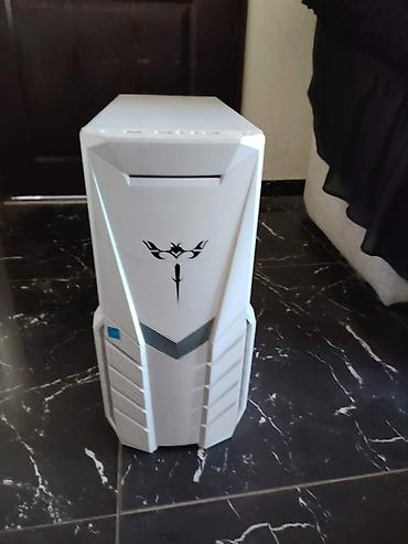 Desktop računari i radne stanice: I5 Gejmer mašina, extra, top----2500 Quad Core na 3,30 GHZ, 12 giga — 11