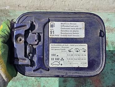 лак авто: Лючок бензобака Volkswagen 1995 г., Б/у, Оригинал — 8