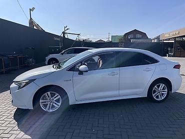 Продажа авто: Toyota Levin: 2020 г., 1.8 л, Автомат, Гибрид, Седан — 9