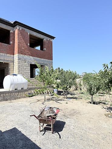 sumqayit 6 ci mikrorayon: 4 otaqlı, 170 kv. m, Təmirsiz — 4