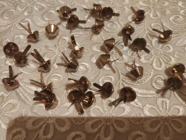 Bijuteriya dəstləri: Bijuteriya və təbii dawlar ucuz giymətə heresinin oz giymeti var — 1