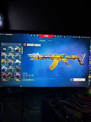 Digər oyun və konsollar: Cs2 oynadığım üçün satıram hesabın 800-900 manat dəyəri var 300-350 — 16