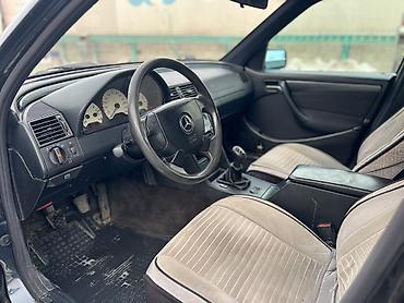 Mercedes-Benz: Mercedes-Benz C-Class: 1999 г., 2 л, Механика, Бензин, Седан — 10