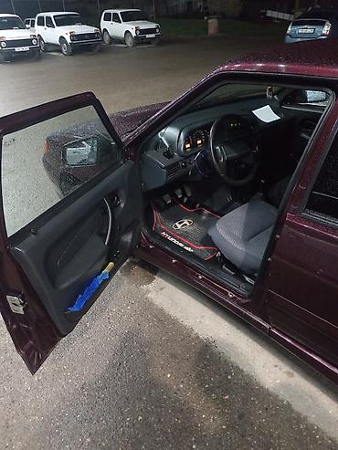 VAZ (LADA): VAZ (LADA) Samara: 1.6 l | 2012 il 178 km Sedan — 5