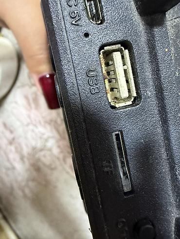 iphone 11 adapter: Yeni Kolonka, Növ - Portativ, rəng - Qara — 1