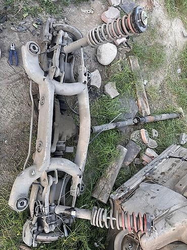 Другие детали кузова: Продаю запчасти на Е 39 рест м54б30 е34 е39 е46 е36 Усилитель бампера — 11