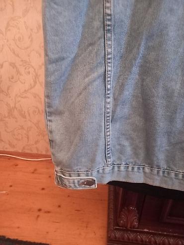 pencek: TƏZƏ cins üst geyimi. 32 manat. L razmer yazılıb. Oversize dir. Xl — 5