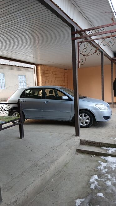 машина женская: Toyota Corolla: 2005 г., 1.6 л, Автоматические, Бензин, Хэтчбэк