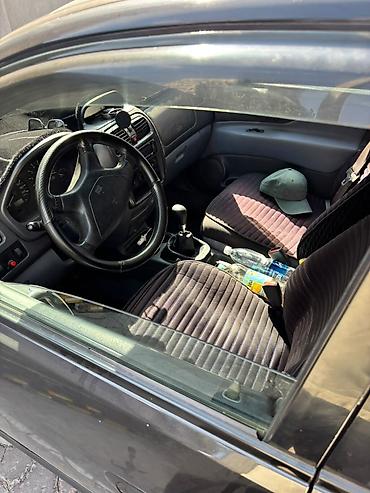 кузов степвагон: Mitsubishi Space Star: 2000 г., 1.3 л, Кол менен иштөөчү, Газ, Универсал — 7