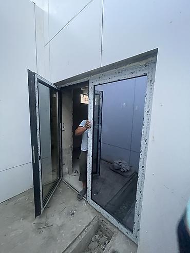 Алюминиевые окна на заказ: Алюминиевое окно на заказ, Тип окна: Витражные, Мансардные, Панорамные, Декоративные особенности: Декоративный переплет, Бесплатная установка, В рассрочку — 3
