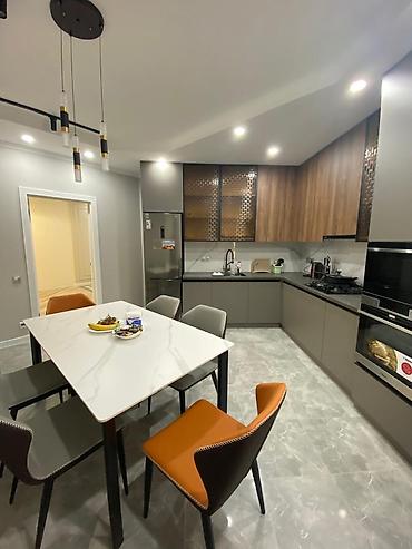 Батирлер: 🏡 Сдаётся 3-комнатная квартира в Асанбае 📍 ЖК «Английский квартал» ✨ — 2