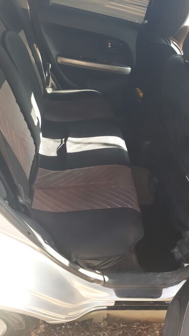 Toyota: Toyota ist: 2004 г., 1.3 л, Автомат, Бензин, Хэтчбэк at lalafo.kg — 5 Toyota: Toyota ist: 2004 г., 1.3 л, Автомат, Бензин, Хэтчбэк — 5