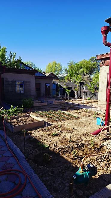 Продажа коттеджей и домов: Продам дом в городе.Кант во втором микрорайоне, район жилого дома — 15