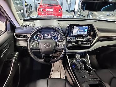 Toyota: Toyota Highlander: 2021 г. — 7