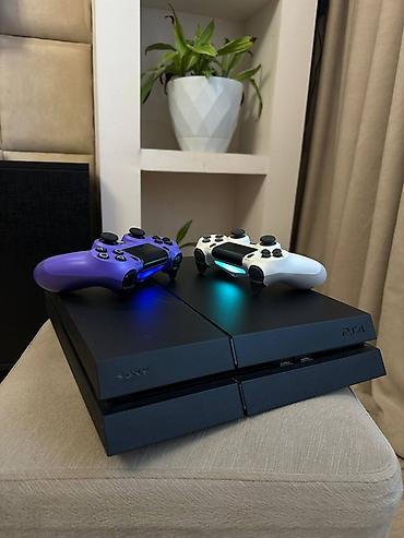 ps4 ош: Игровая консоль Sony PlayStation 4 (PS4) в классическом черном — 1